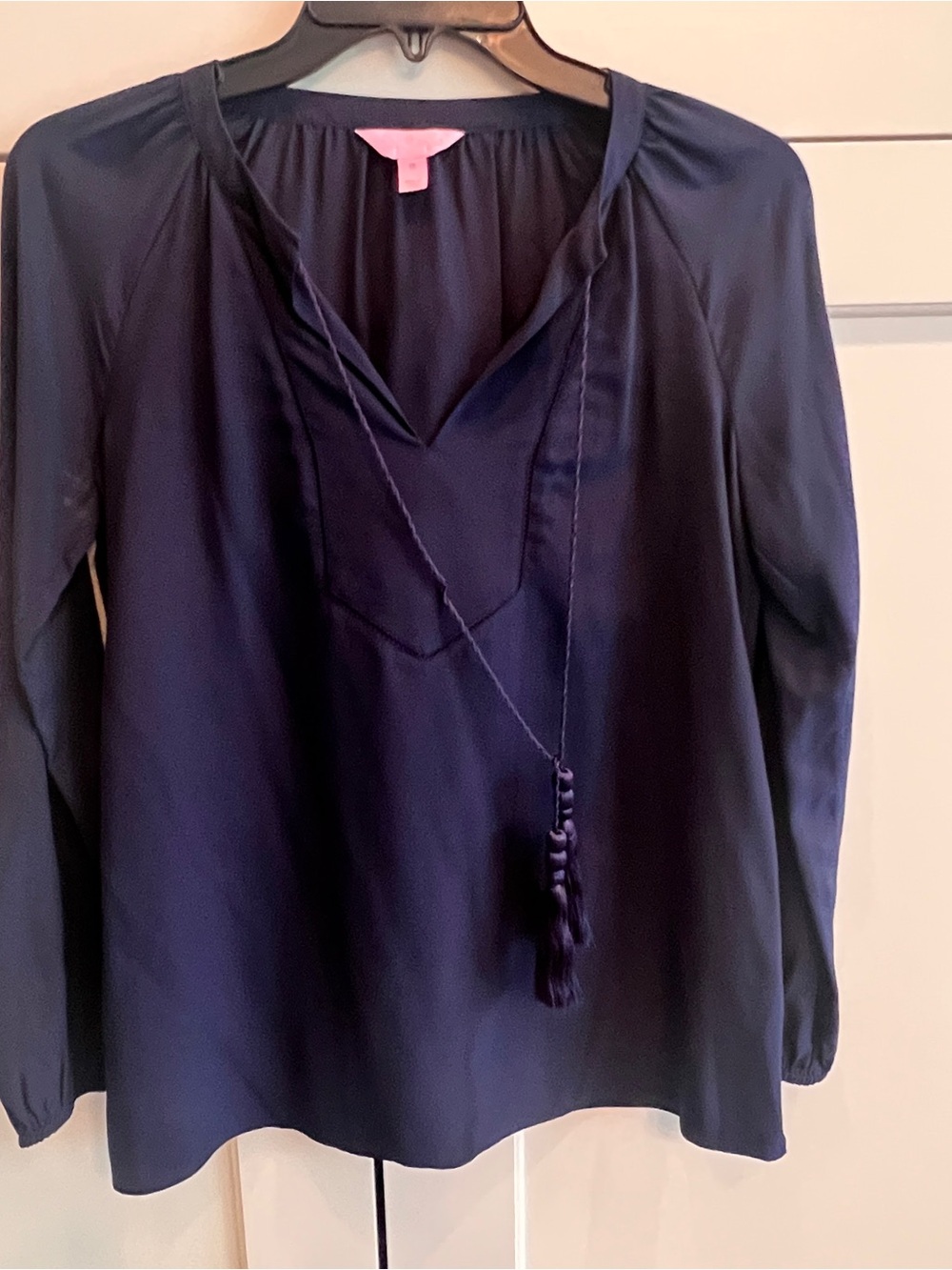 Lilly Pulitzer navy silk blouse w/tassel-xs